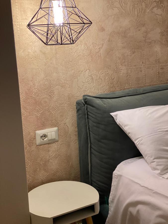 Mel'S Place Tiranë Ngoại thất bức ảnh