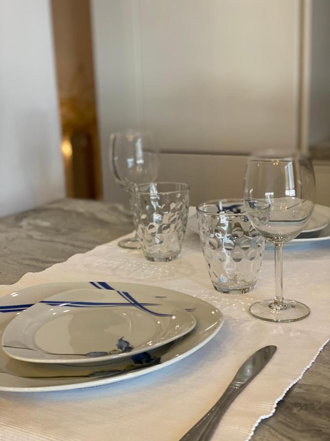 Mel'S Place Tiranë Ngoại thất bức ảnh
